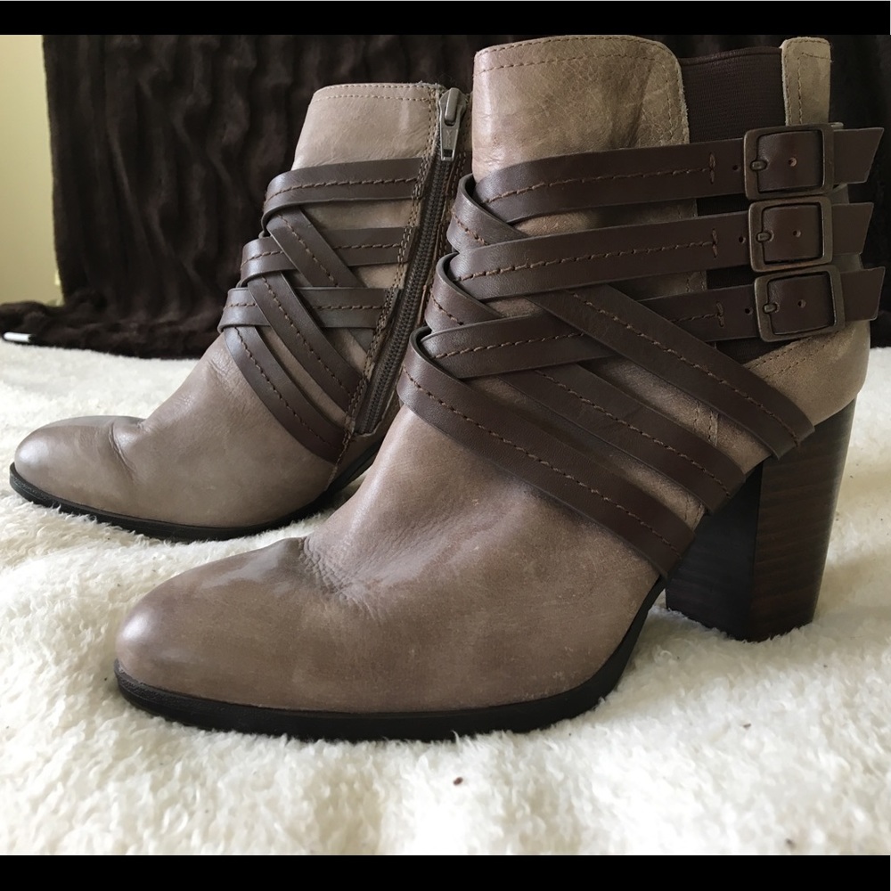 Sofft Leather Ankle Booties